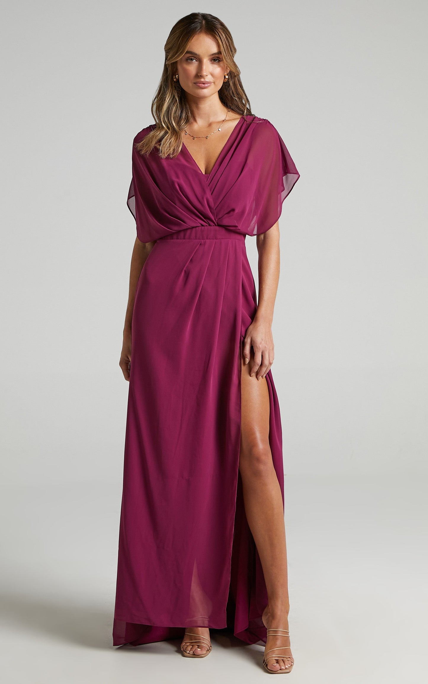 Lovers Gaze Dress in Mulberry