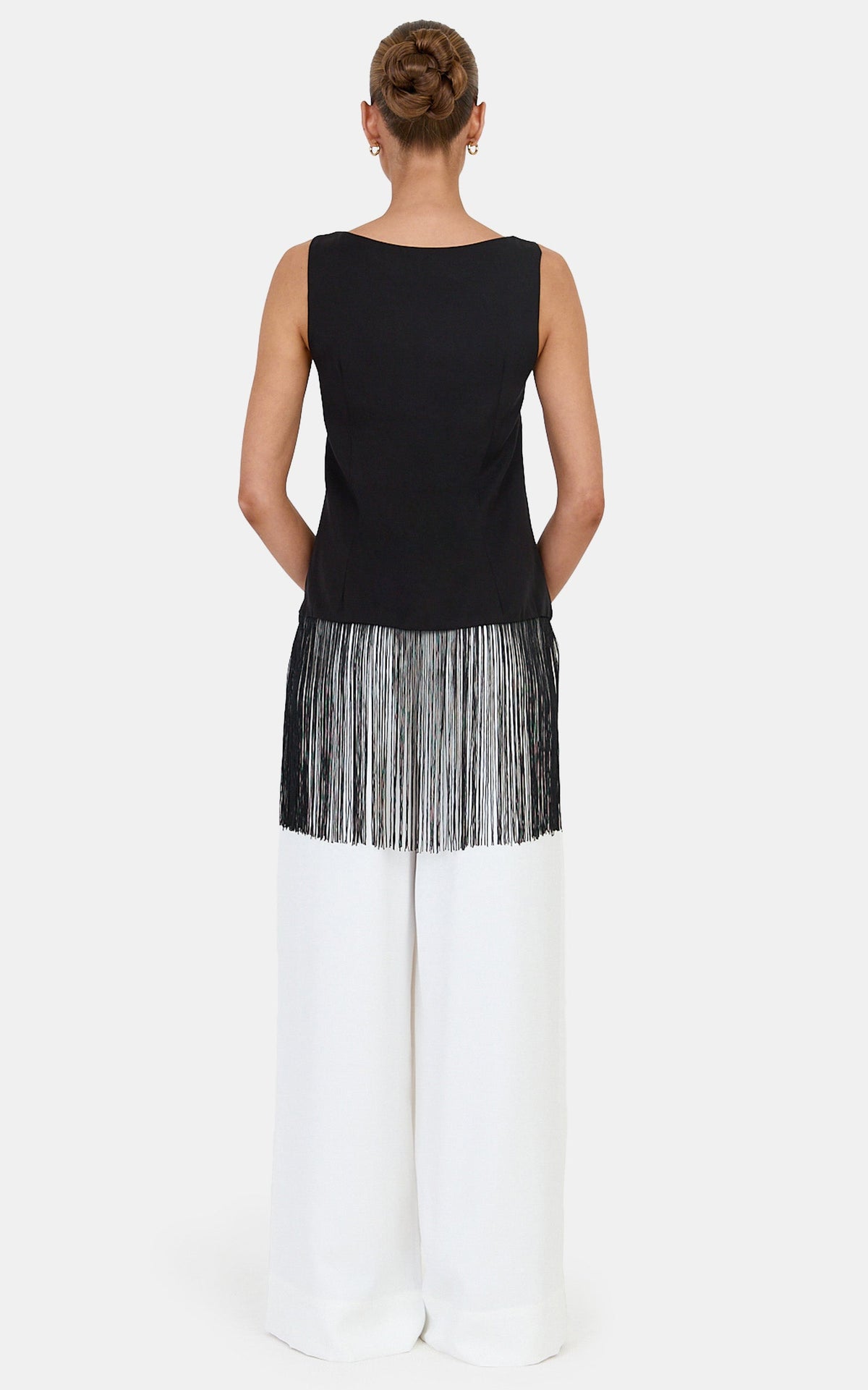 Yara Top – Fransen-Saum-Top in Schwarz