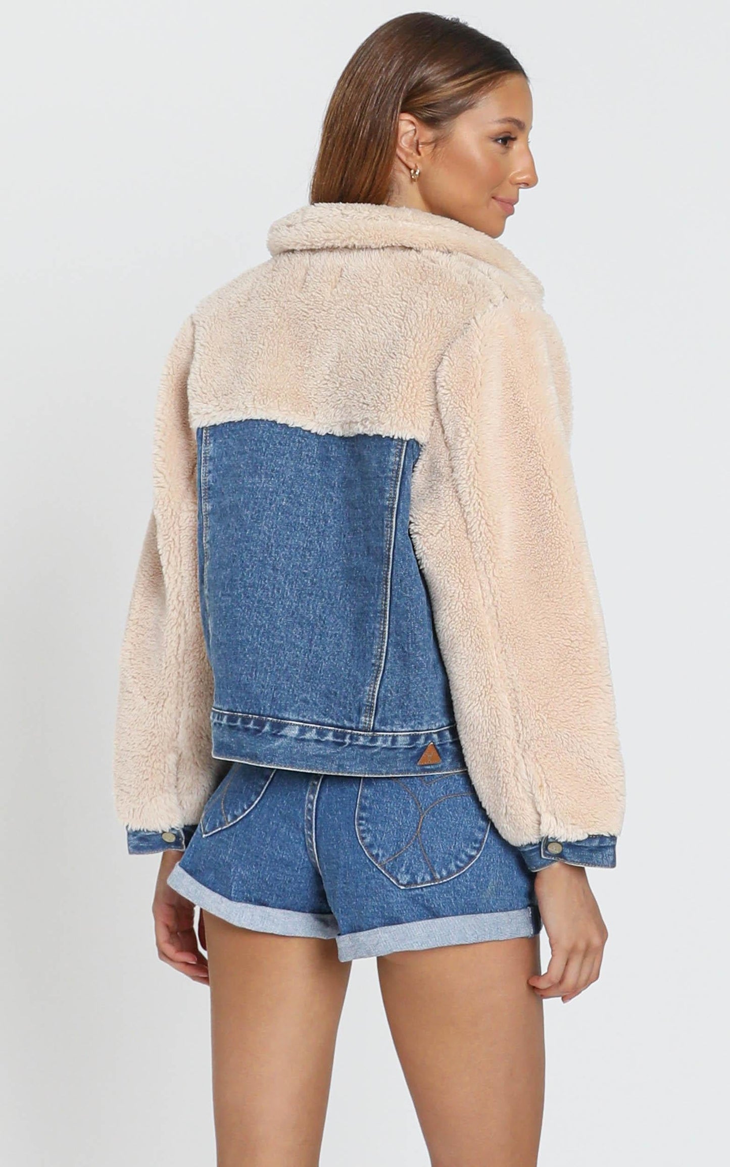 Abrand - A Josie Sherpa Jacket in Electra