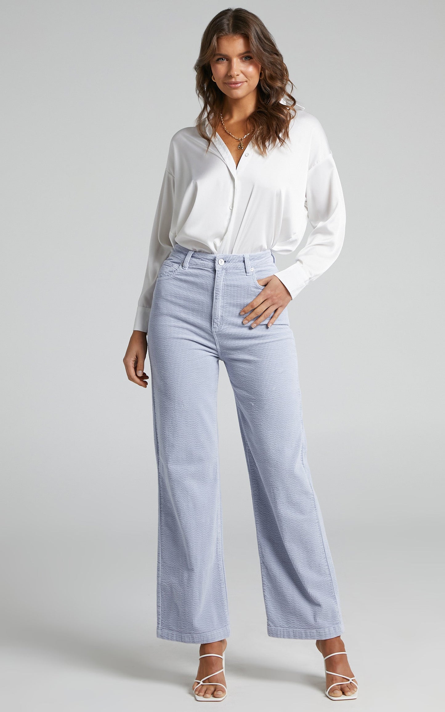 Abrand - A '94 High & Wide Jean in Dusty Blue