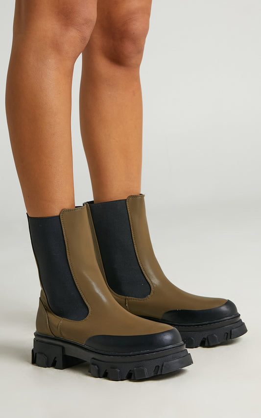 Billini - Yuna Boots in Olive