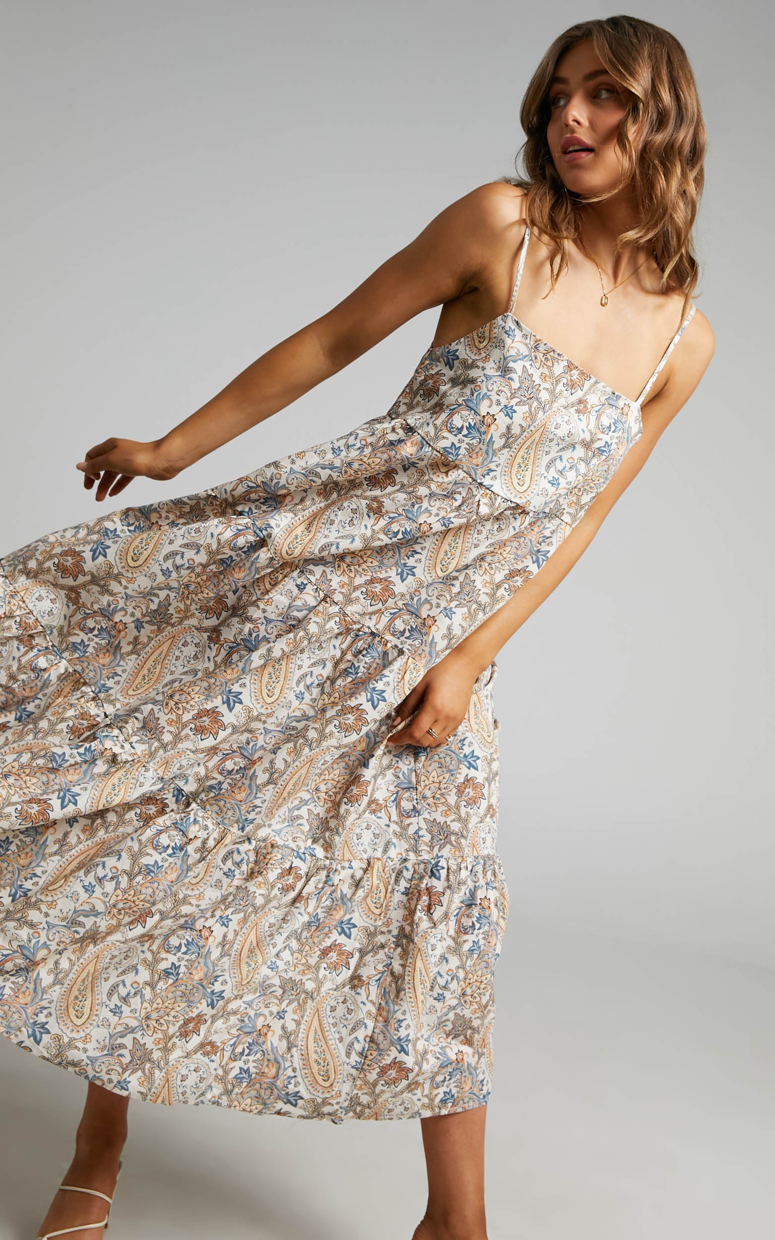 Charlie Holiday - Isabella Maxi Dress in Paisley