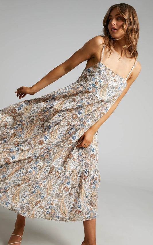 Charlie Holiday - Isabella Maxi Dress in Paisley