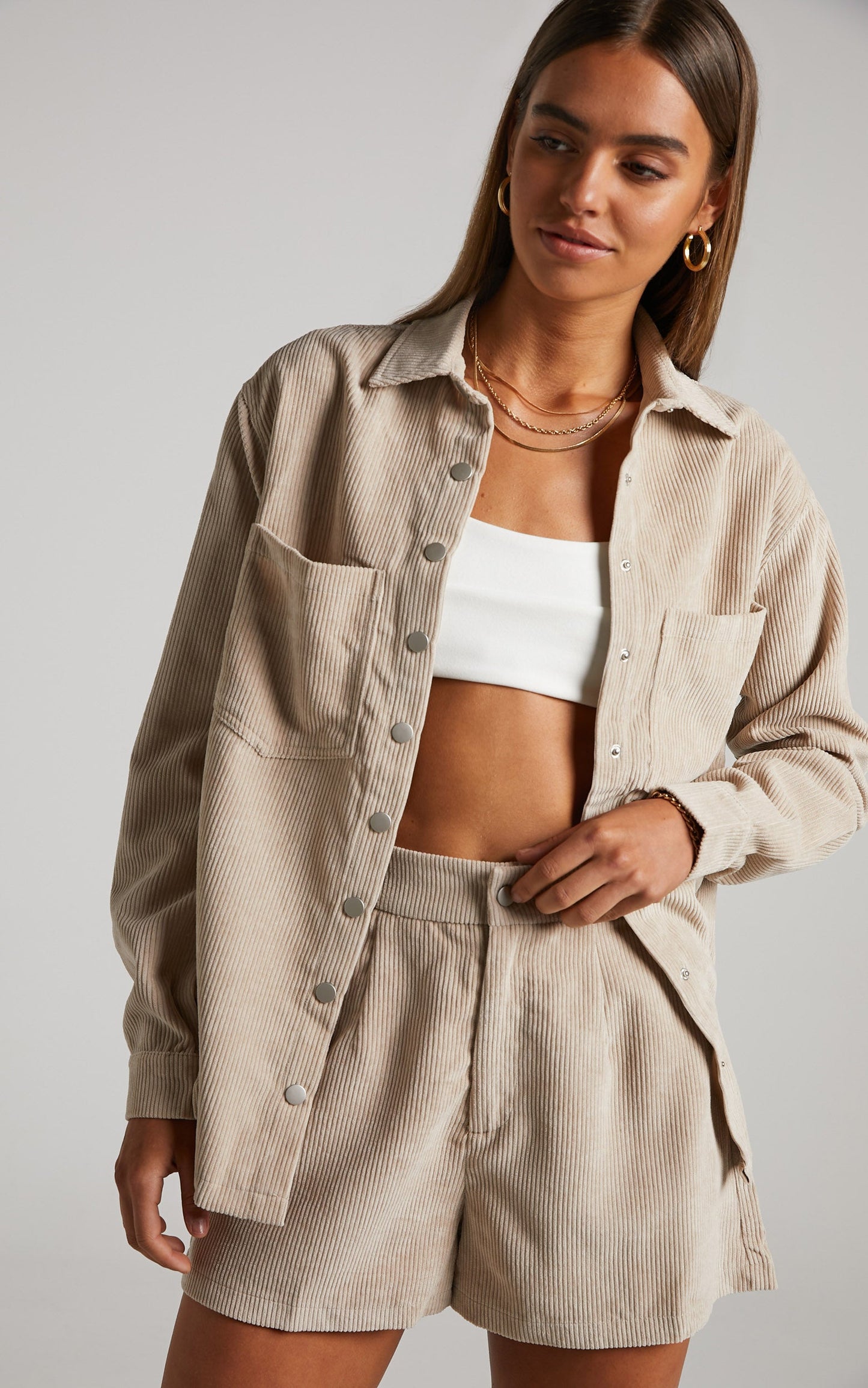 Hillevi Shacket - Corduroy Shacket in Sand