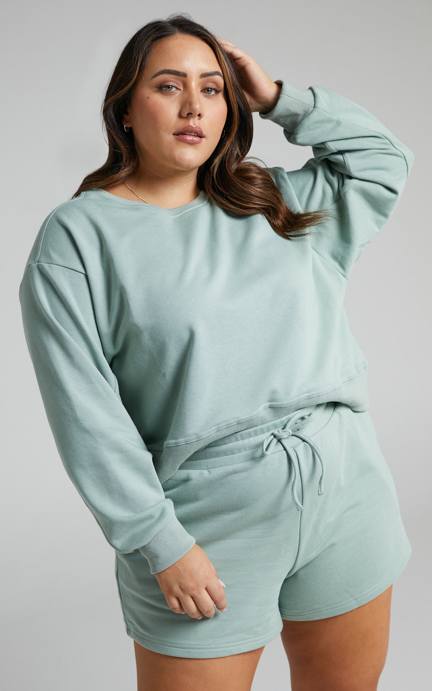 Jensome Sweatshirt - Boxy Fit Cropped Jersey Sweatshirt in Sage