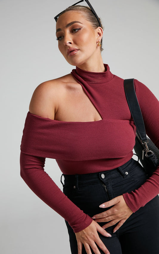 Kiefer Top - Asymmetric Long Sleeve Cutout Top in Wine