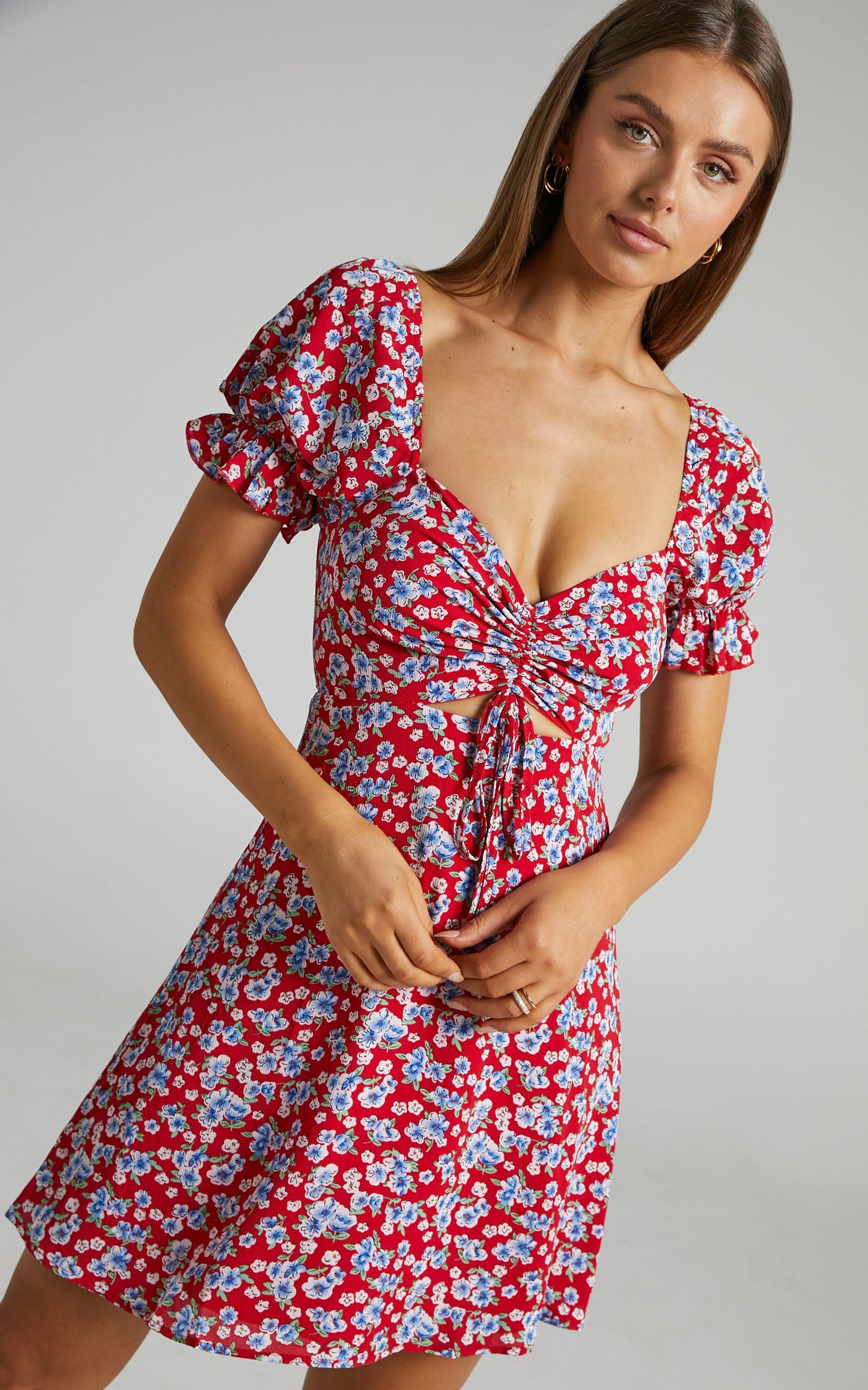 Raja Puff Sleeve Sweetheart Mini Dress in Red