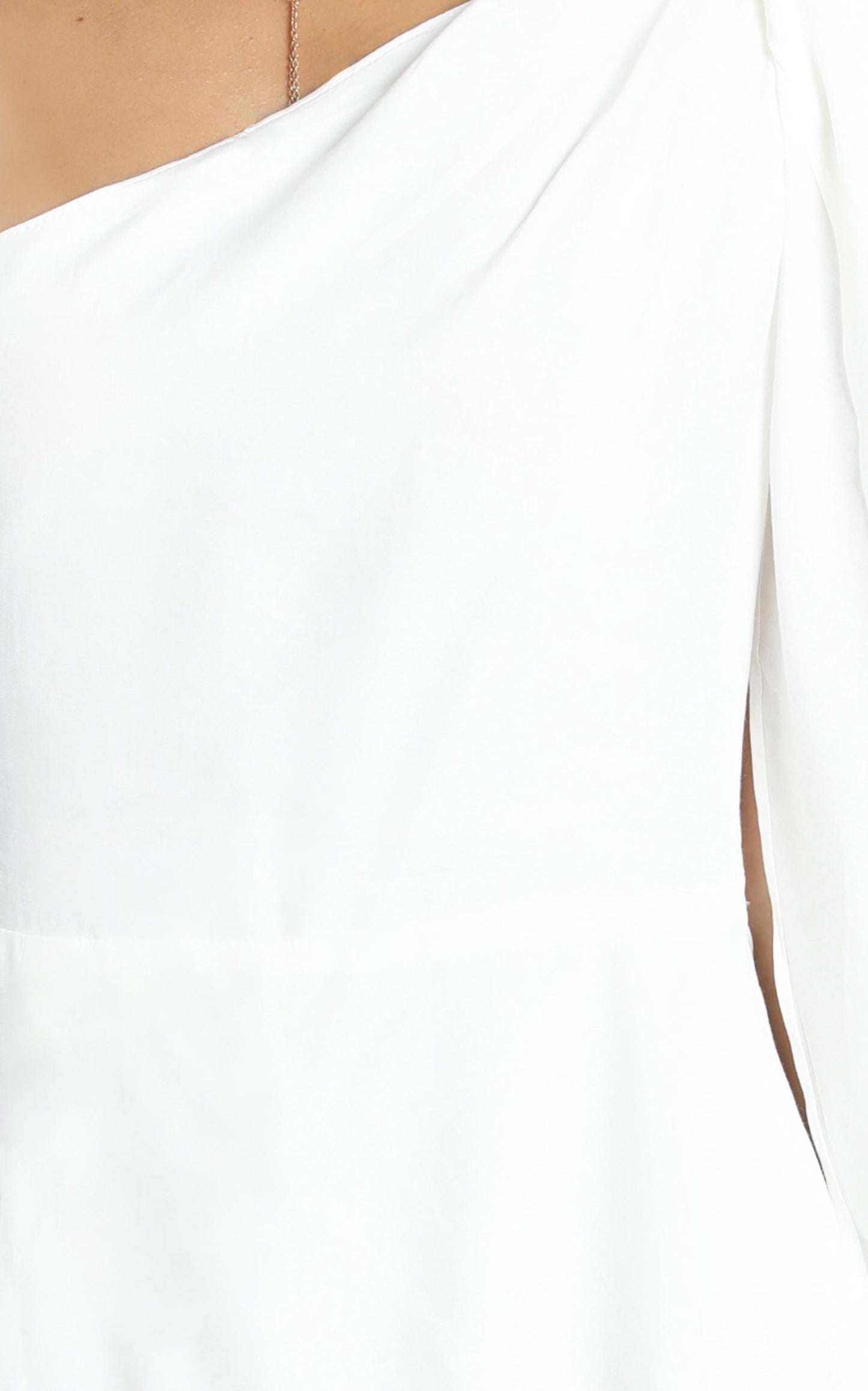 Iconic Moment Dress In White