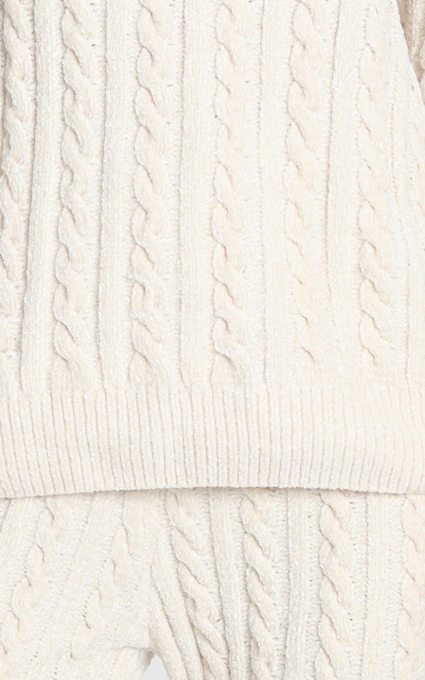 Iona Cable Knit Two Piece Set in cream