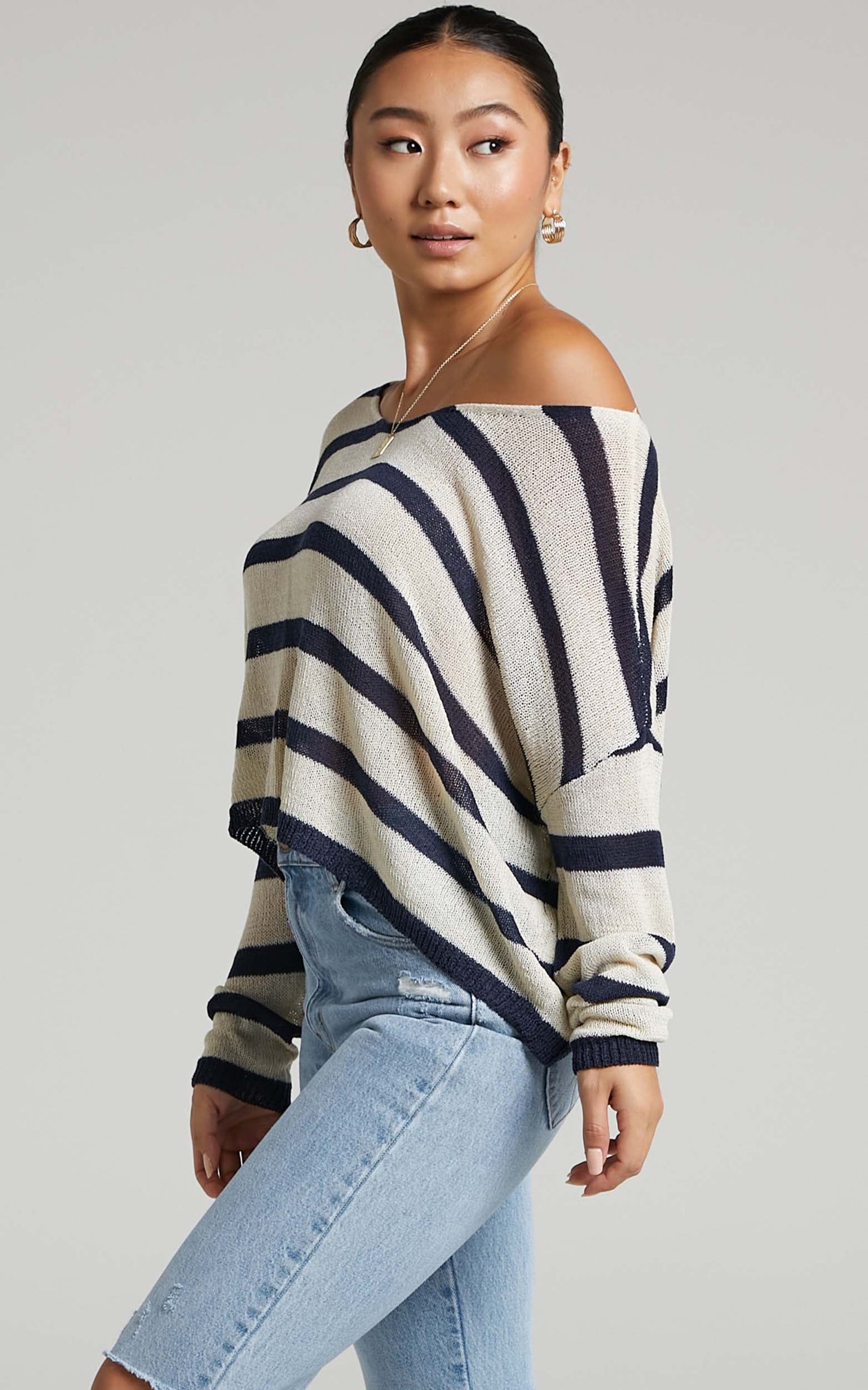 Dhani Relaxed Woven Knit Top in Navy Stripe