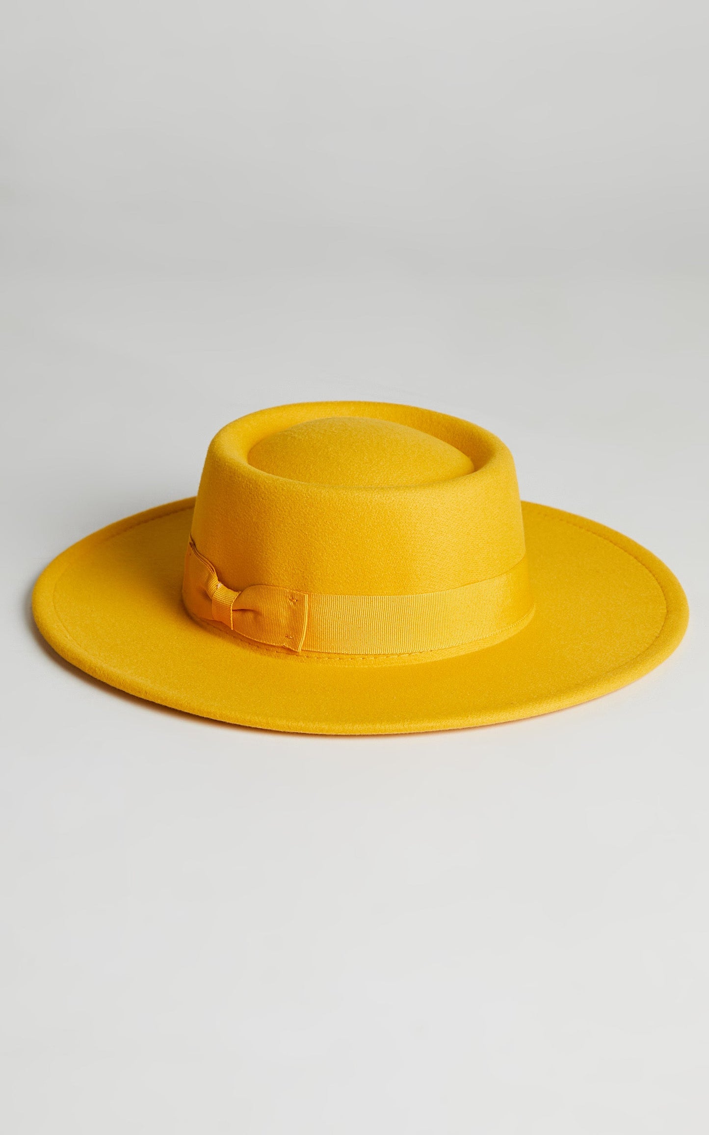 Jyoti Felt Hat in Yellow
