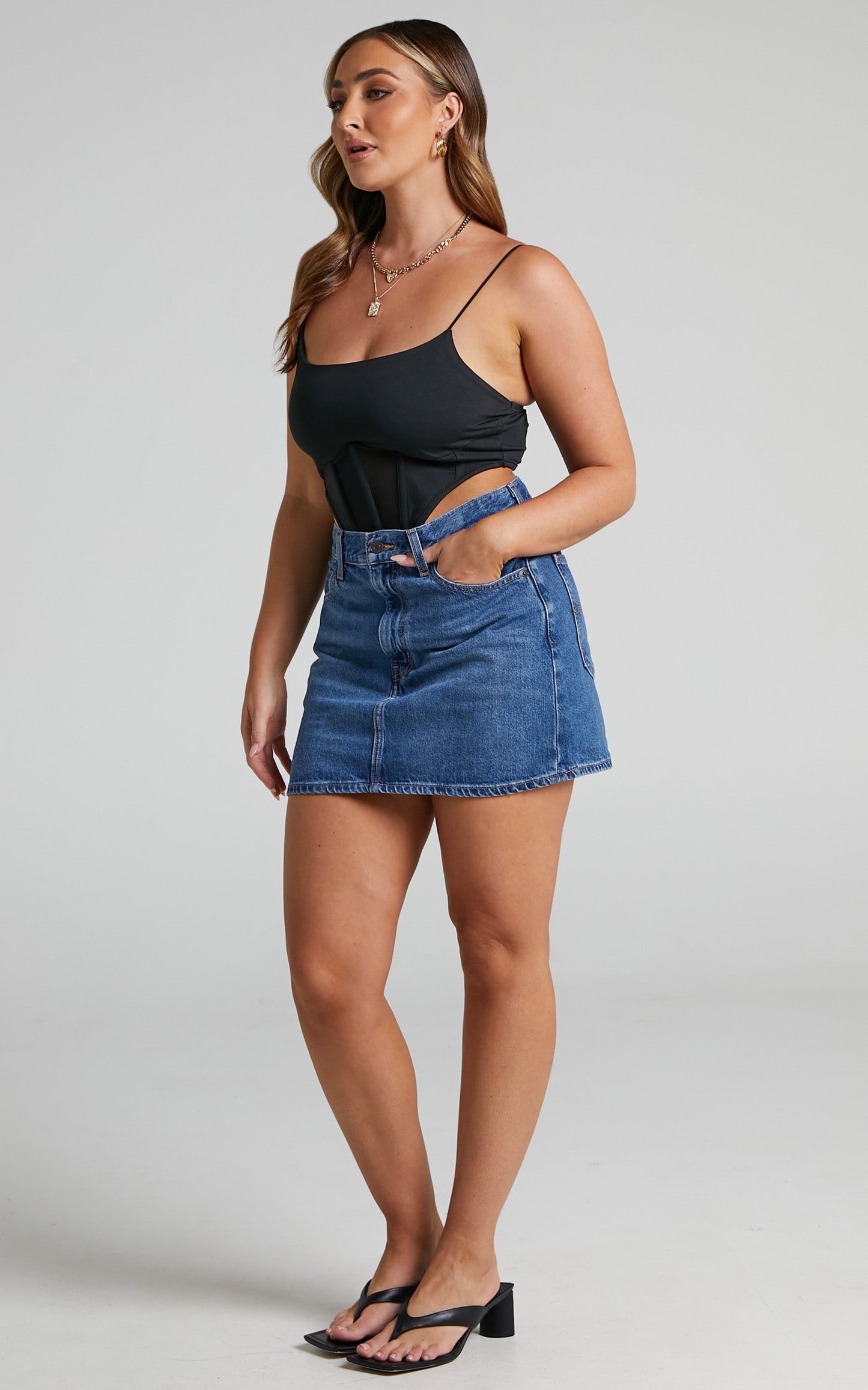 Levi's - 70s High Micro Mini Denim Skirt in Mini Me