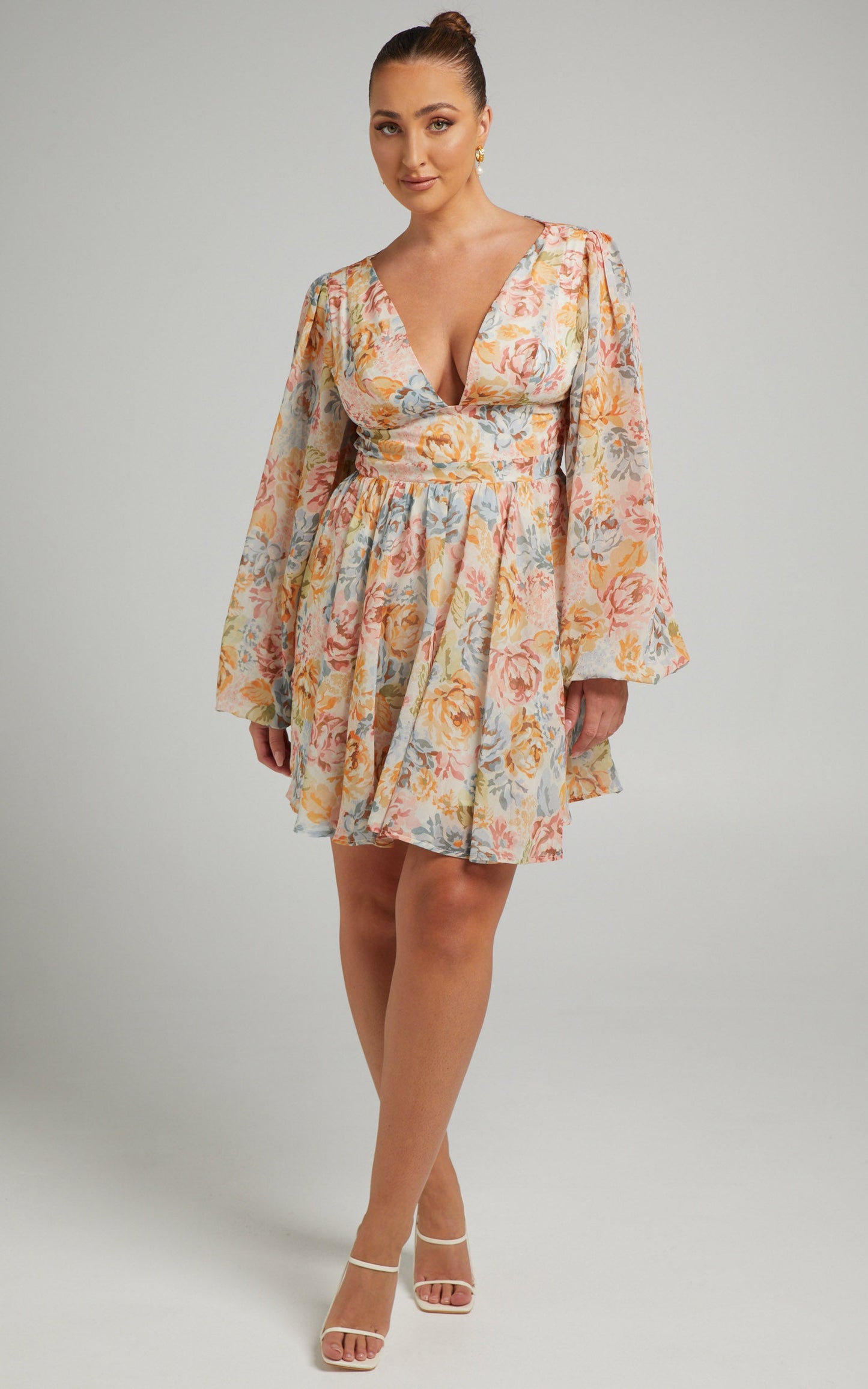 Camari Balloon Sleeve Open Back Mini dress in Dreamer Floral