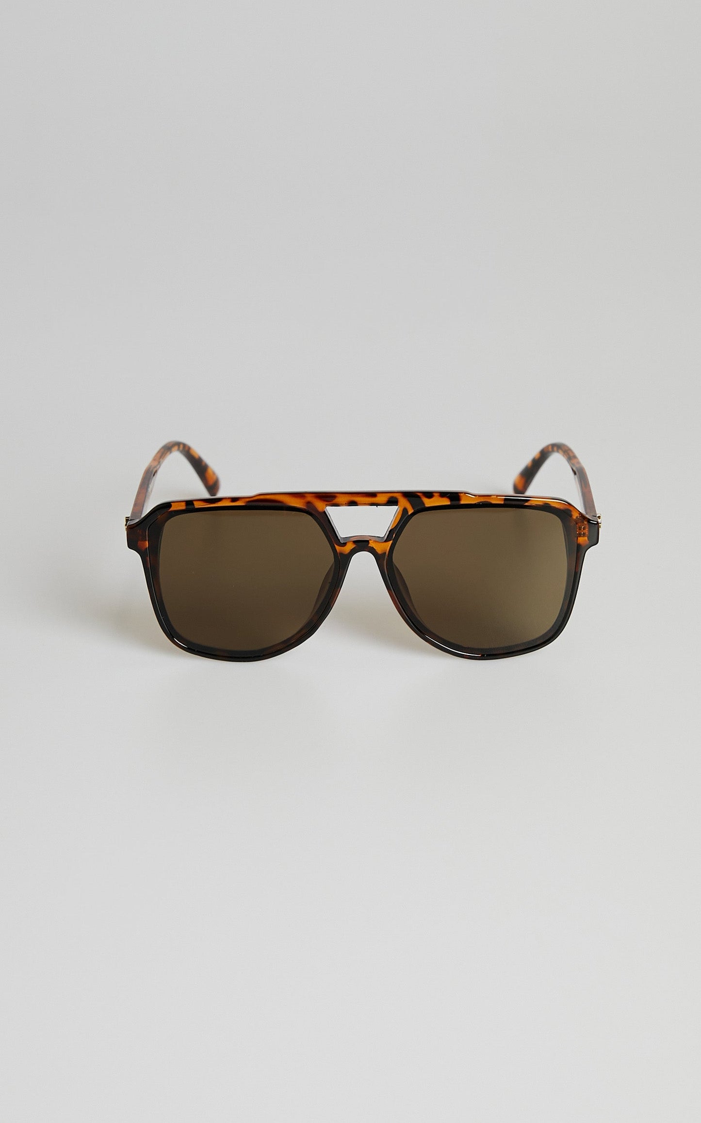 Peta and Jain - Elenah Sunglasses in Tort