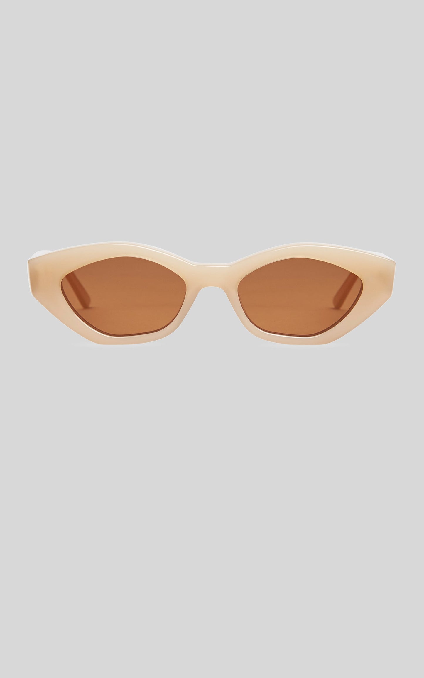 Banbe Eyewear - The Eva in Milk Brown