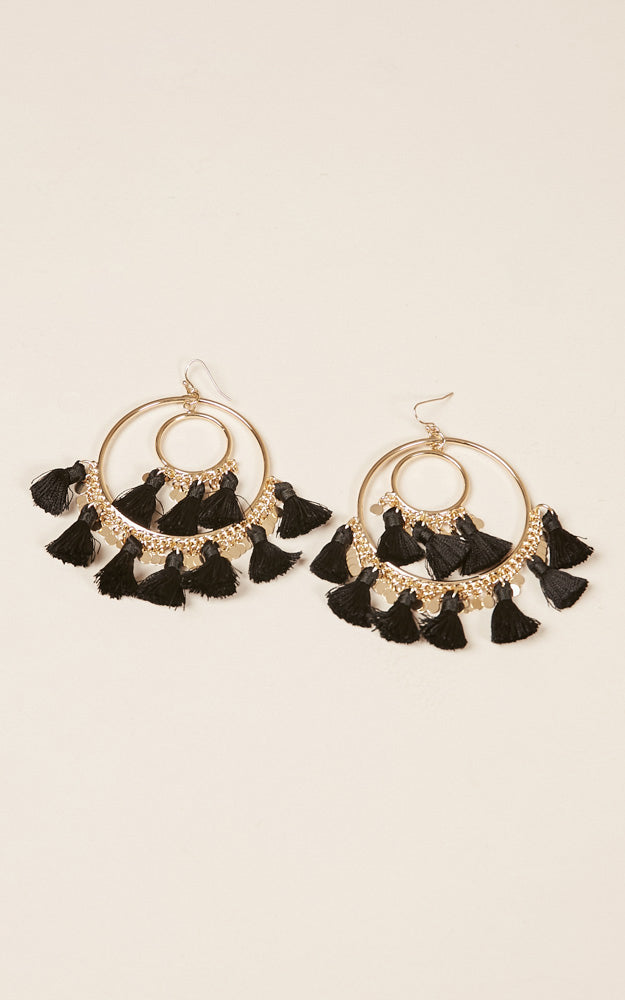 Racing Time earrings in black and gold
