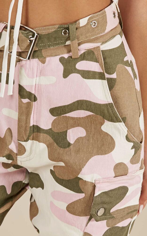 Commando Pants In Pink Camo