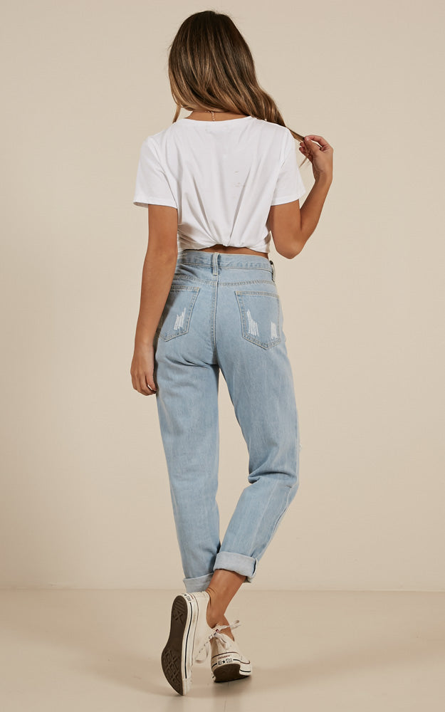 Daria Mum Jeans In Light Wash