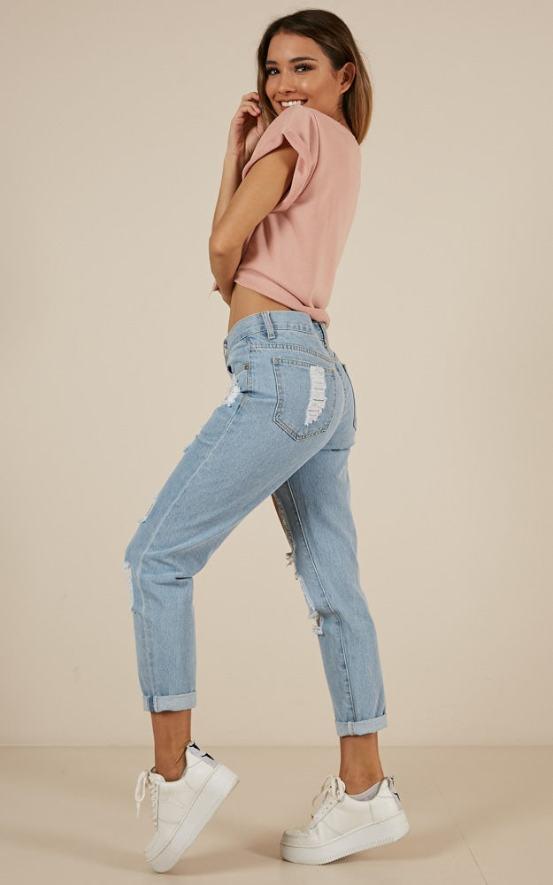 Hailey Ripped Jeans In Light Wash Denim