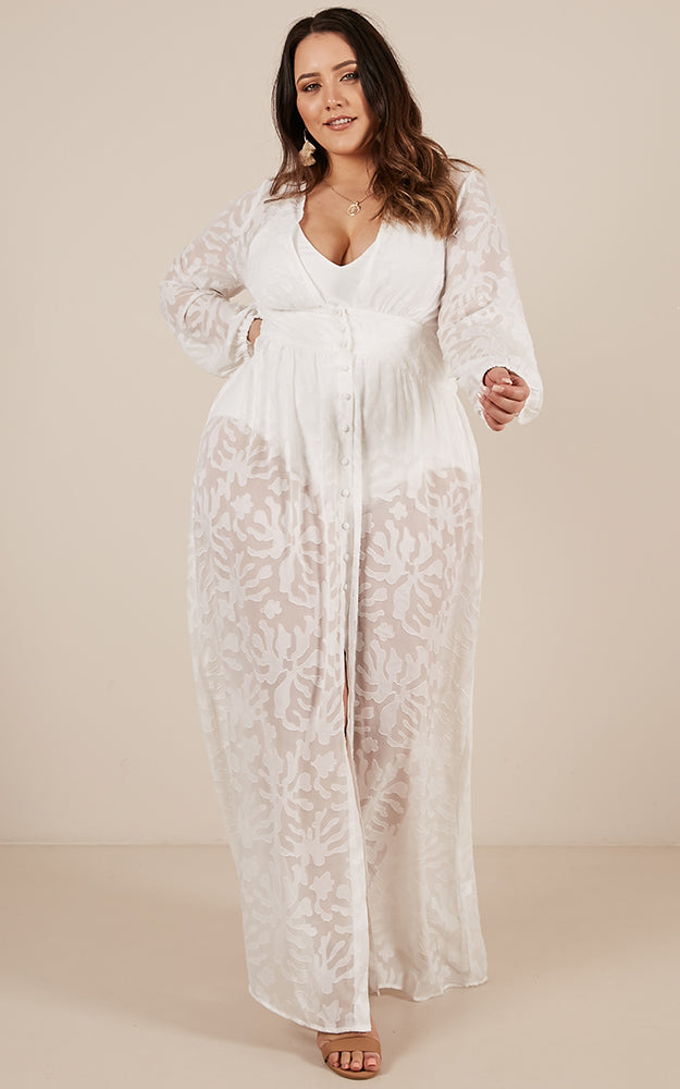 Chantilly Maxi Dress In White