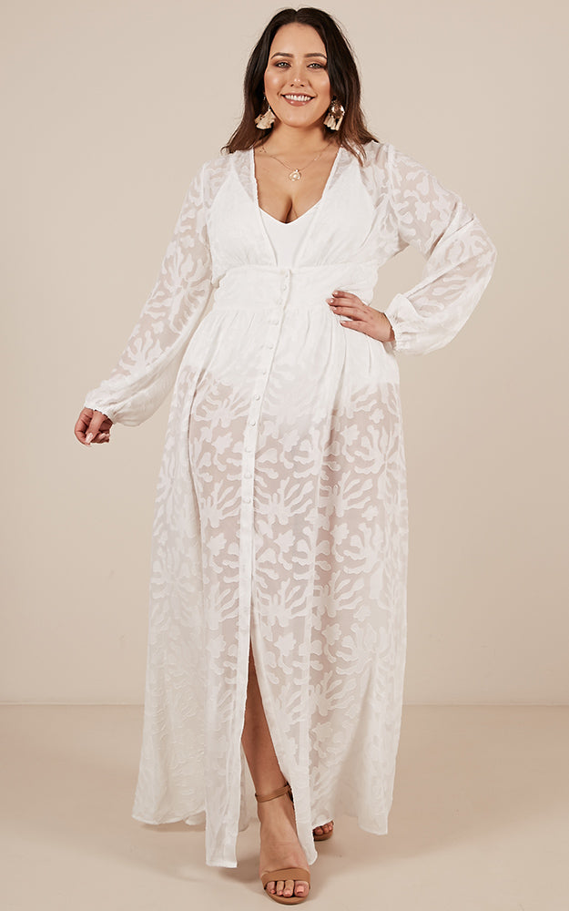 Chantilly Maxi Dress In White