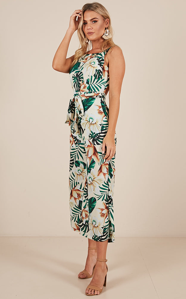 Taking Over Jumpsuit In White Print