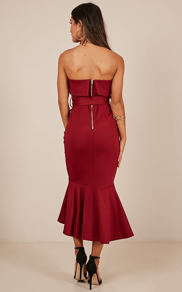 Tight Rope Dress In Wine