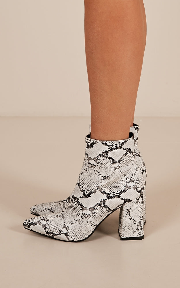 Therapy - Alloy Boots In Snake