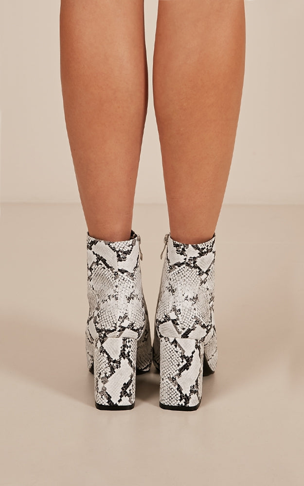 Therapy - Alloy Boots In Snake