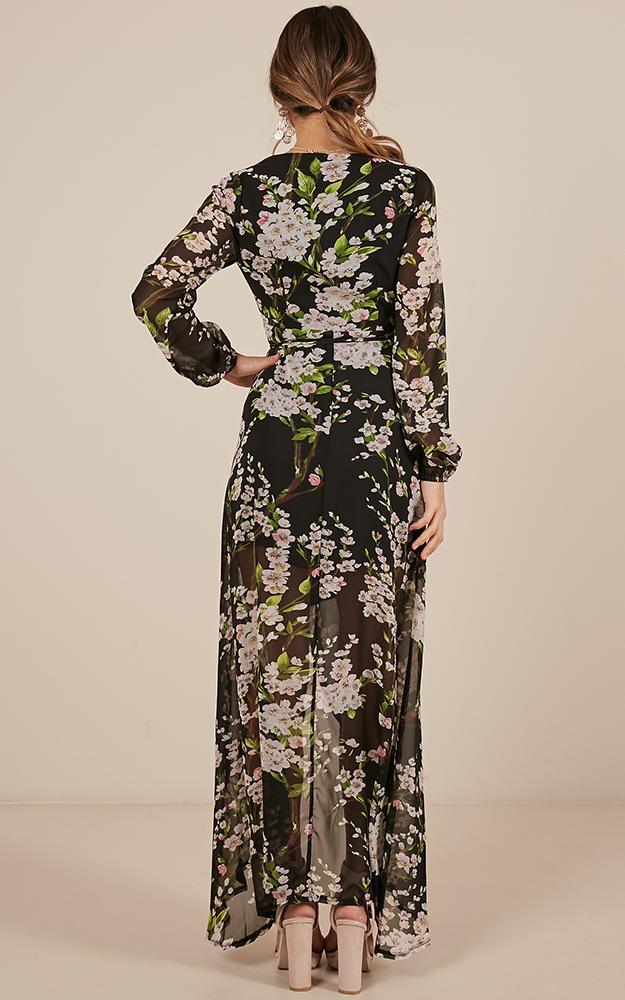 Autumn Falls Maxi Dress In Black Floral