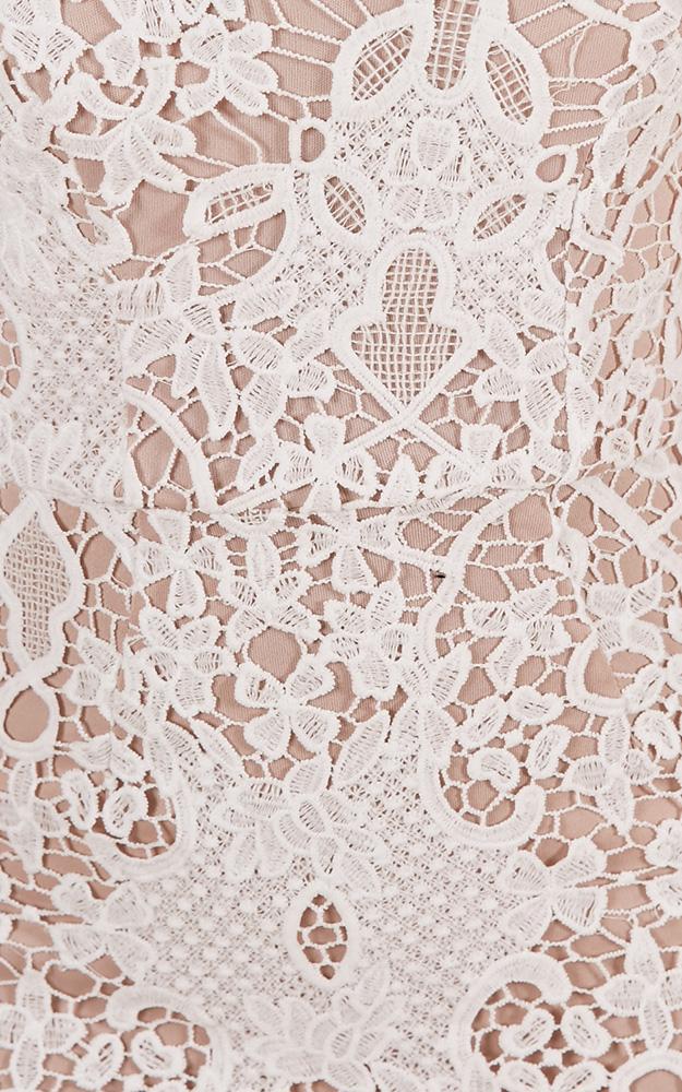 Line Of Sight Dress In White