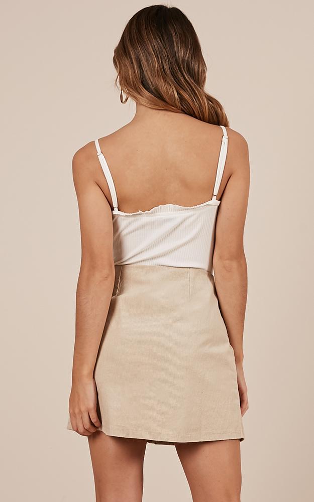 Open Season Skirt In Beige