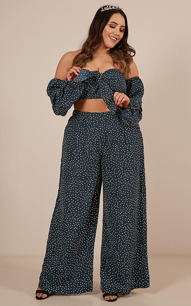 Great Heights Two Piece Set In Emerald Spot