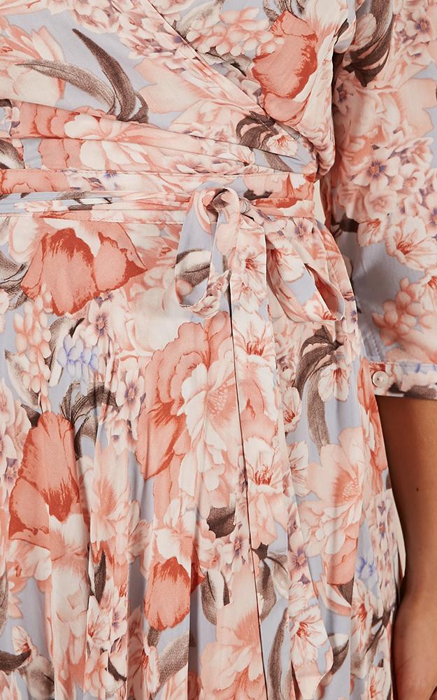 Cover Me Up Maxi Dress In Peach Floral