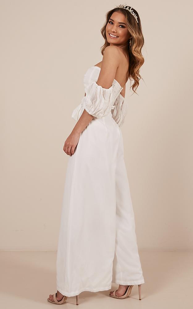Real Feels Pants In White