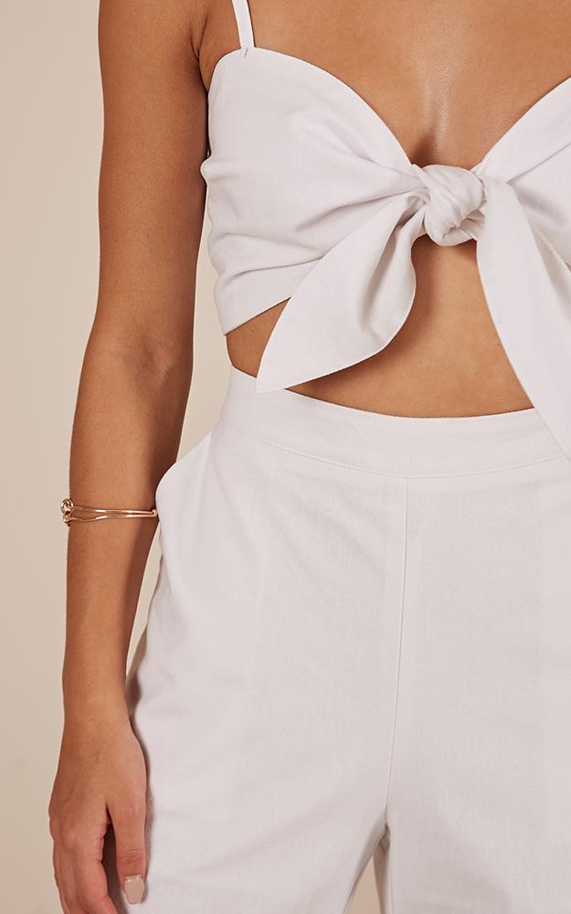 Get In Line Two Piece Set In White Linen Look
