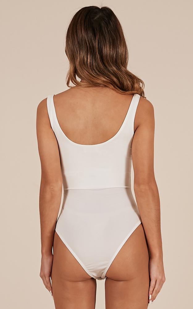 Blake Bodysuit in White