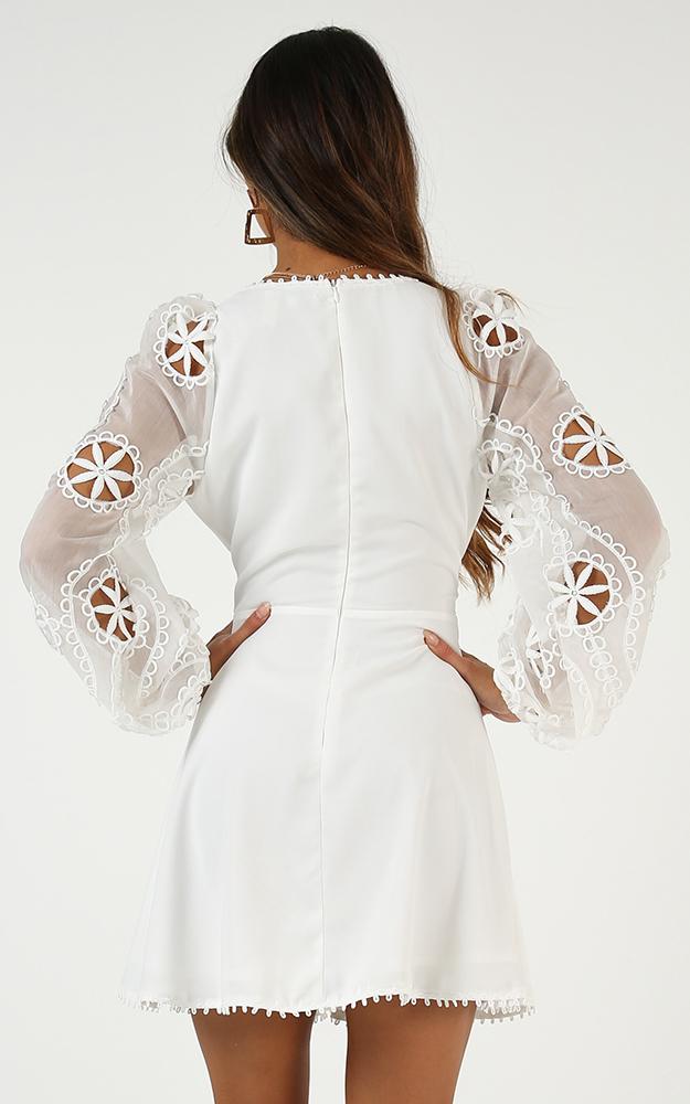 Love Like You Dress In White