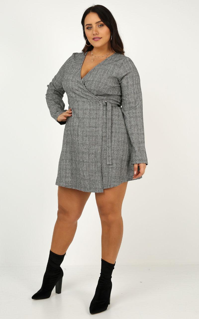 Broken Record Dress In Grey Check