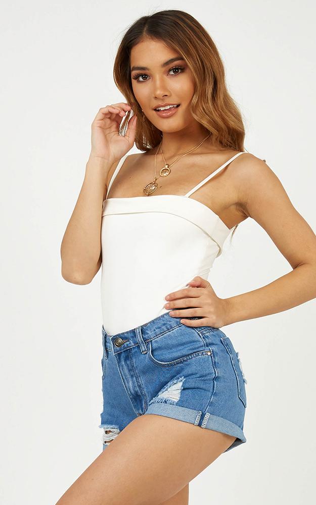 Lightning Strike Denim Shorts In Mid Wash