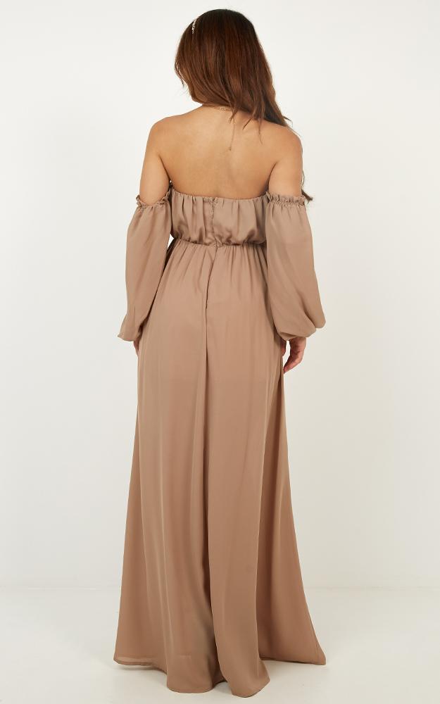 Trust Forever Dress In Mocha