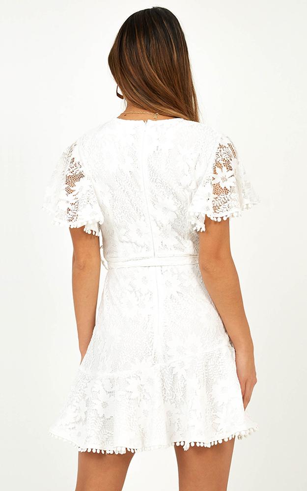 Nostalgic Summer Dress In White Lace