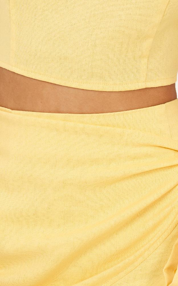 Royal Power Two Piece Set In Lemon Linen Look