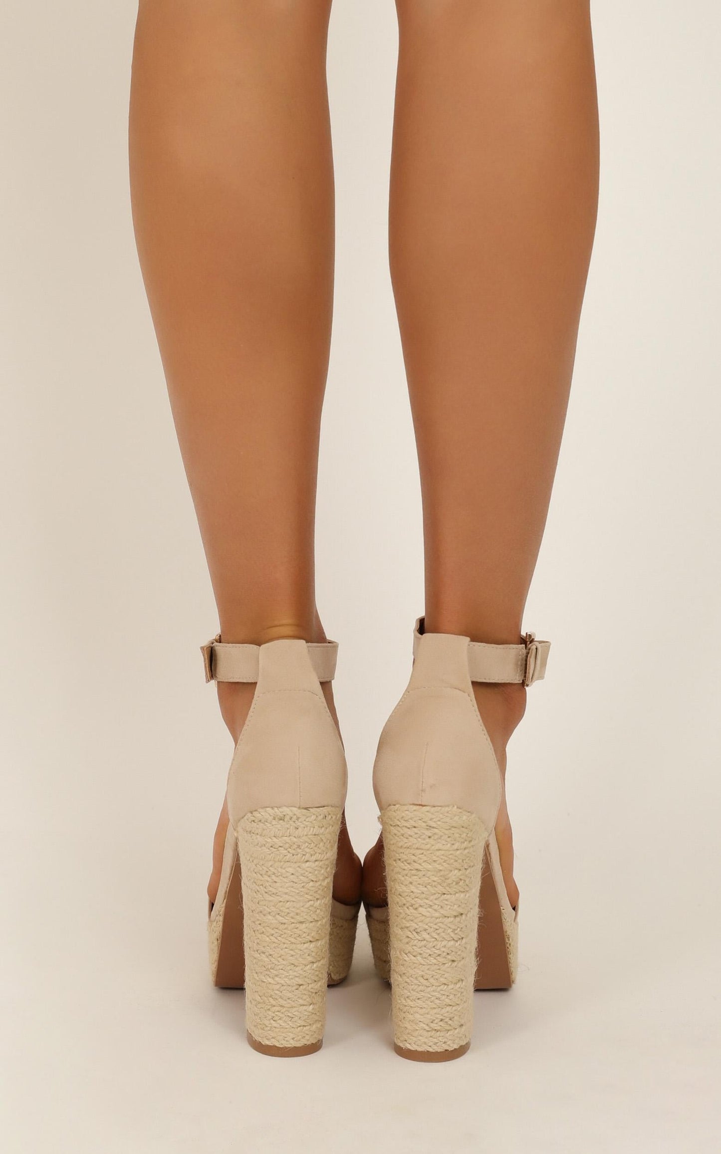 Billini - Evanna heels in nude micro