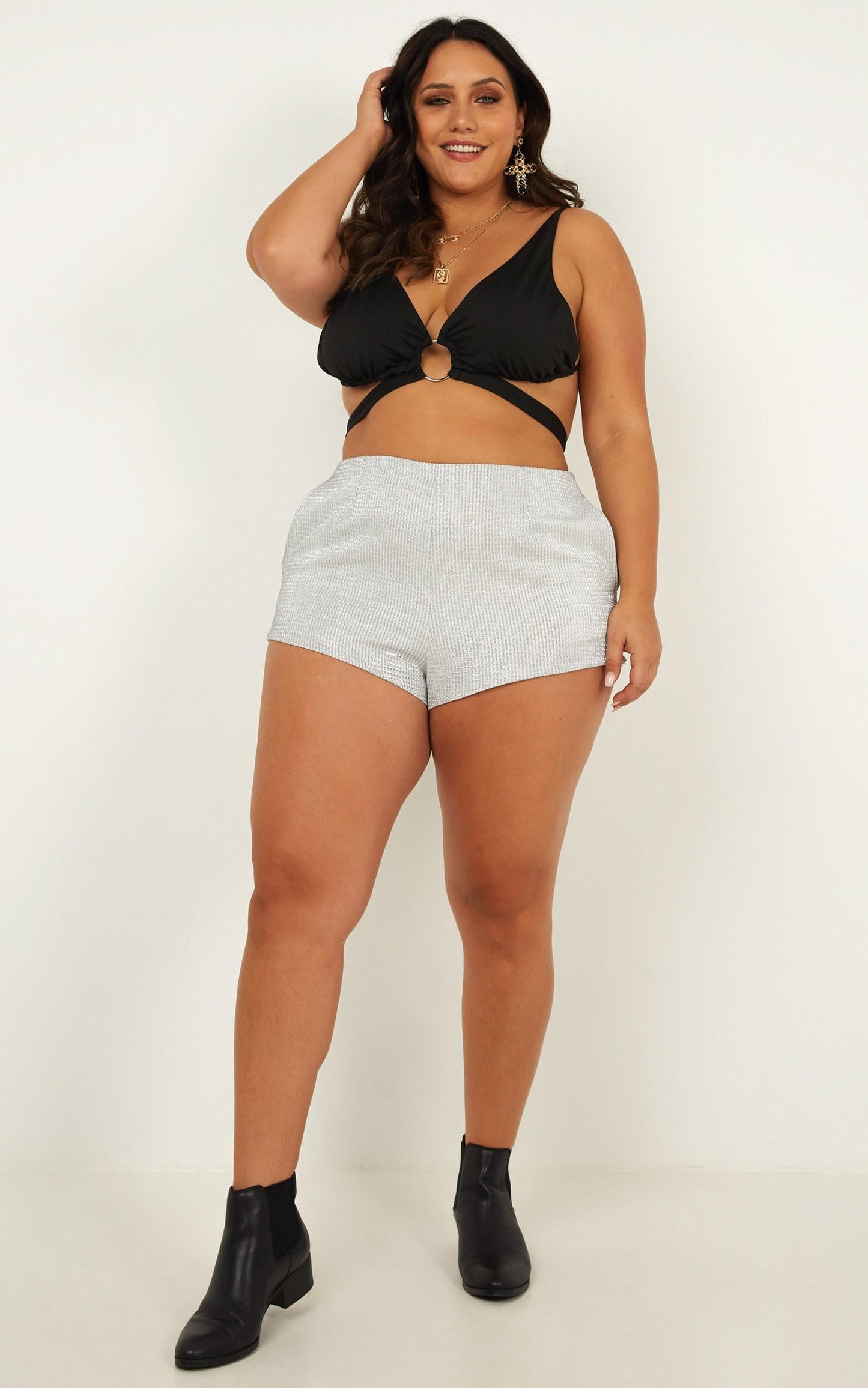 Bite It Shorts In Silver Metallic