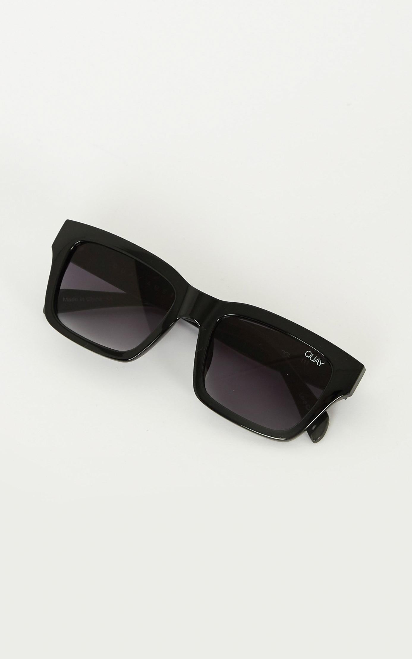 Quay - In Control Sunglasses In Black