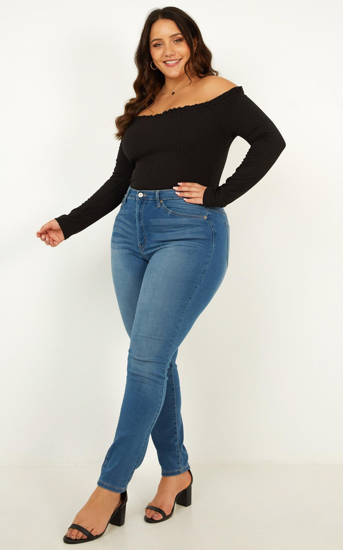 Fresh As A Daisy Bodysuit In Black