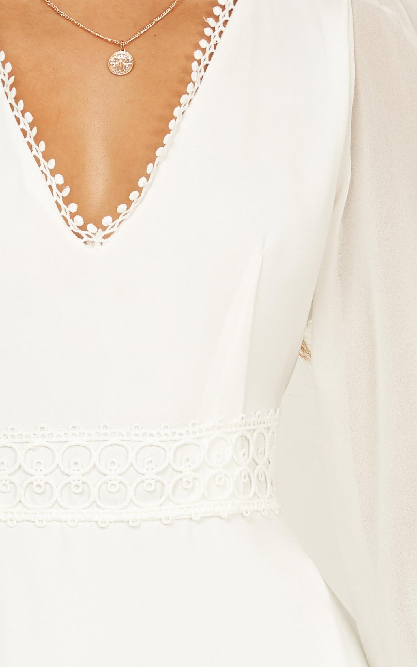 Hollywood Gal Dress In White