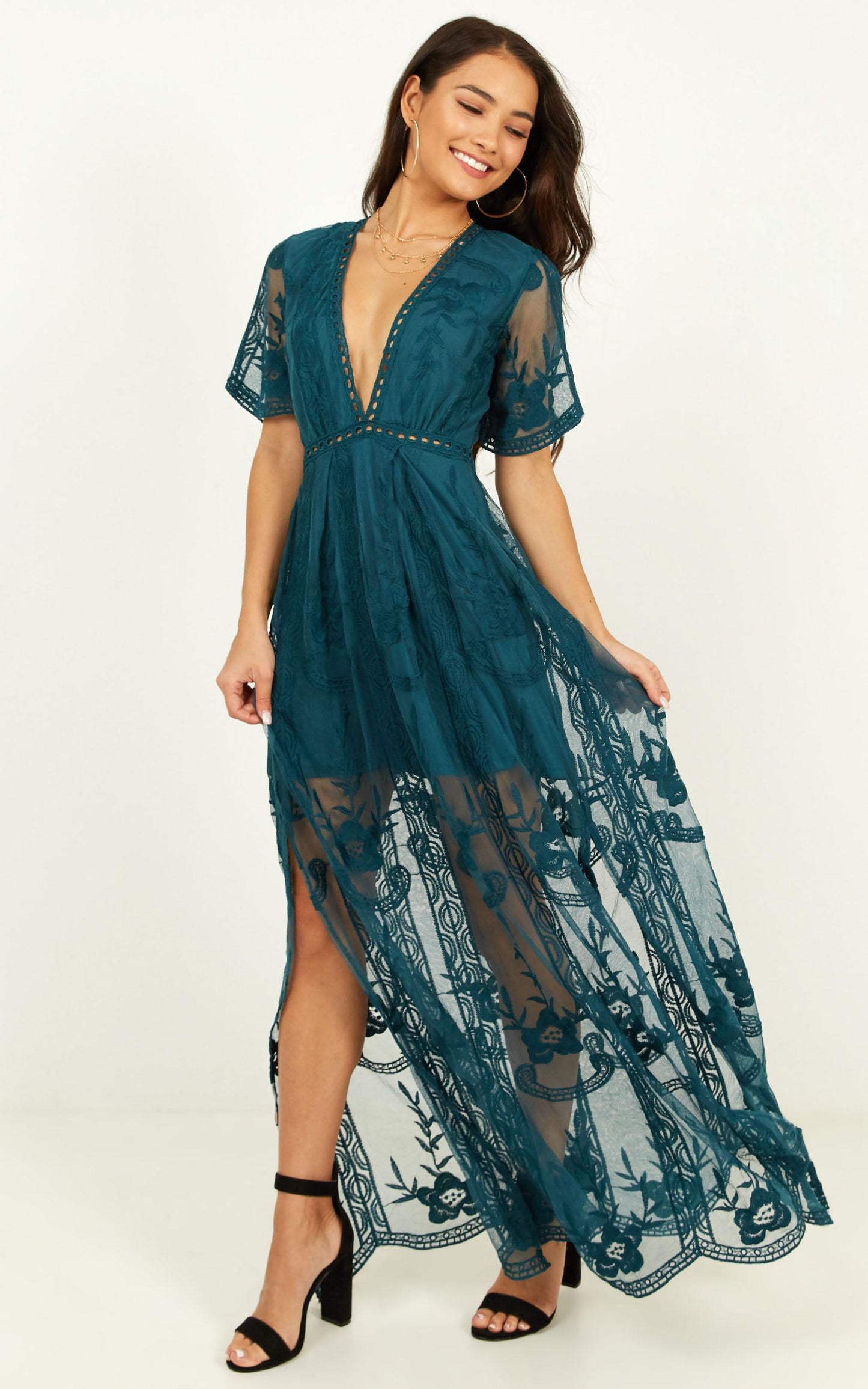 Love Spell Maxi Dress In Emerald Lace
