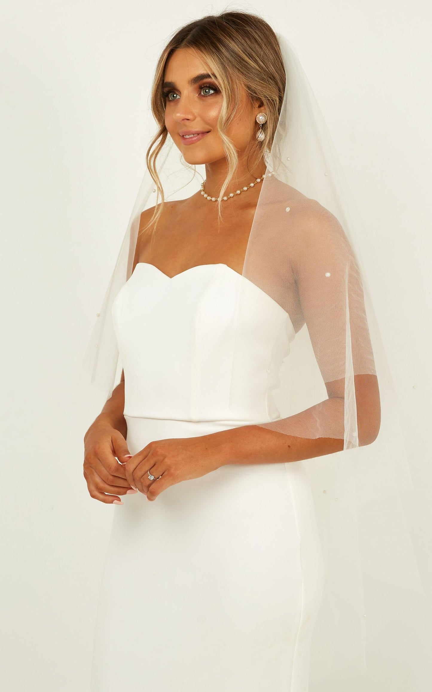 Hearts Collide Veil In White